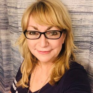 Meet your Posher, Monica moran